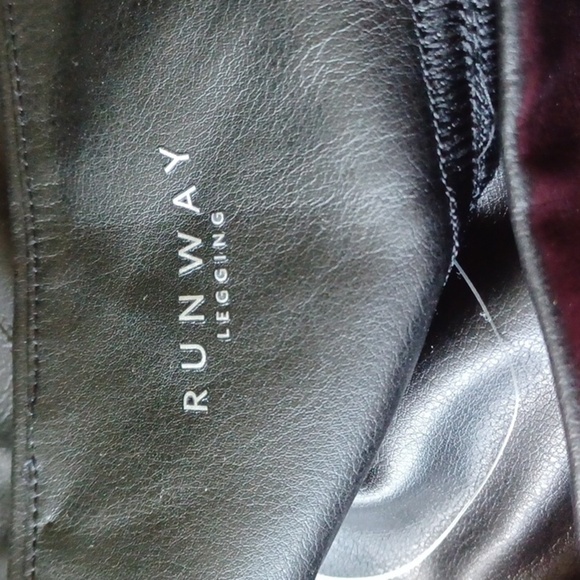 WHITE HOUSE BLACK MARKET VEGAN Leather RUNWAY LEGGINGS NWT 6R, Black - Picture 5 of 9